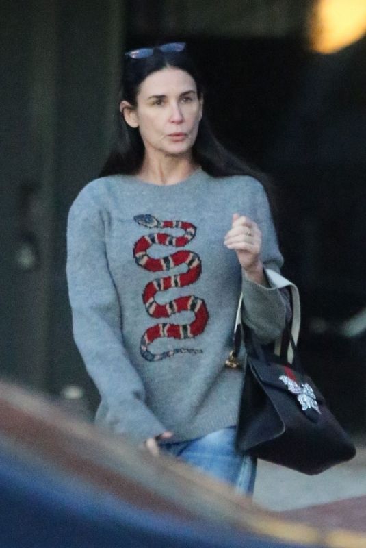 DEMI MOORE Out and Abour in Los Angeles 01/20/2018