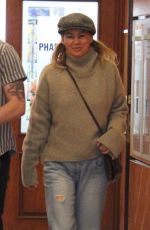 ELLEN POMPEO Leaves E Baldi Ristorante in Beverly Hills 01/23/2018