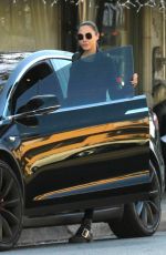 GAL GADOT Out for Lunch in Los Angeles 01/27/2018