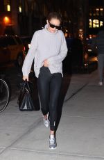 GIGI HADID Arrives at Her Home in New York 01/15/2018
