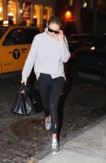 GIGI HADID Arrives at Her Home in New York 01/15/2018