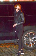 GIGI HADID Arrives at Her Home in New York 01/17/2018