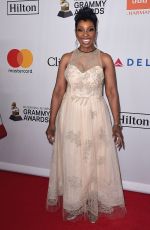 GLADYS KNIGHT at Clive Davis and Recording Academy Pre-Grammy Gala in New York 01/27/2018