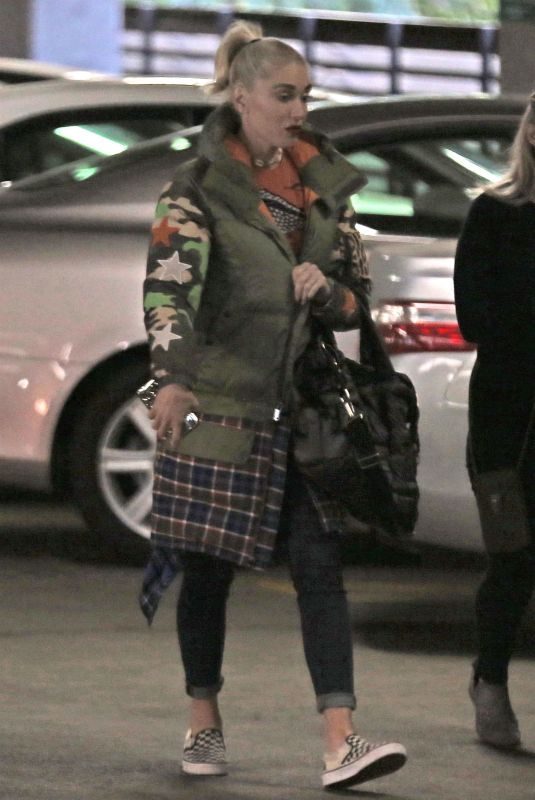 GWEN STEFANI Out in Beverly Hills 01/24/2018