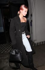 HAILEY BALDWIN Leaves Craig
