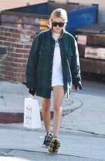 HAILEY BALDWIN Leaves Pressed Juice in Los Angeles 01/11/2018