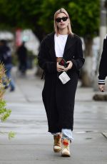 HAILEY BALDWIN Out and About in New York 01/09/2018