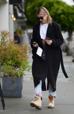 HAILEY BALDWIN Out and About in New York 01/09/2018