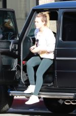 HILARY DUFF Shopping at Big 5 Sporting Goods in Los Angeles 01/15/2018