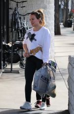 HILARY DUFF Shopping at Big 5 Sporting Goods in Los Angeles 01/15/2018