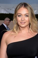ISKRA LAWRENCE at Screen Actors Guild Awards 2018 in Los Angeles 01/21/2018