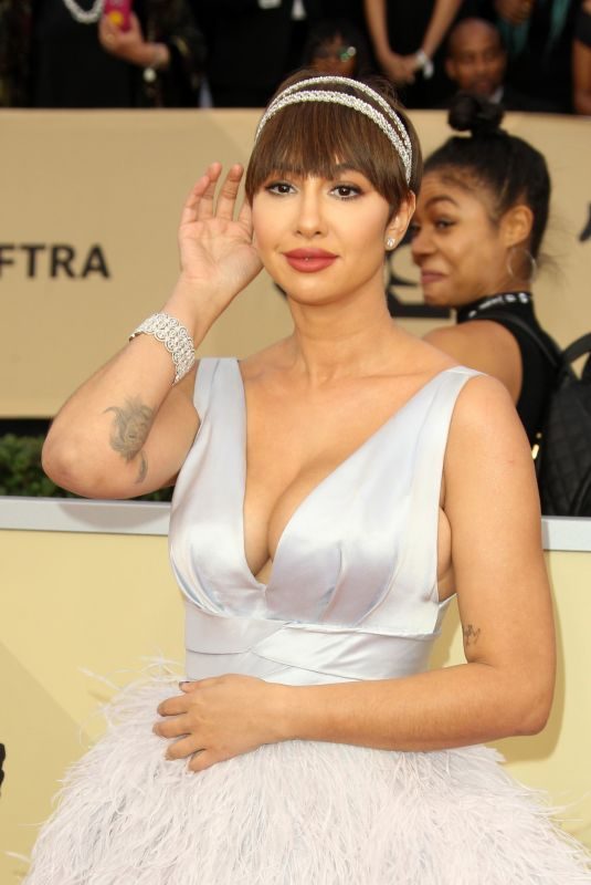 JACKIE CRUZ at Screen Actors Guild Awards 2018 in Los Angeles 01/21/2018