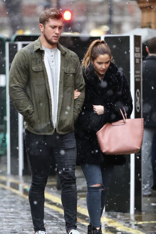 JACQUELINE JOSS and Dan Osborne Out London 01/21/2018