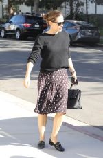 JENNIFER GARNER Arrives at Community United Methodist Church in Pacific Palisades 01/28/2018
