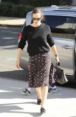 JENNIFER GARNER Arrives at Community United Methodist Church in Pacific Palisades 01/28/2018