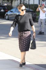 JENNIFER GARNER Arrives at Community United Methodist Church in Pacific Palisades 01/28/2018