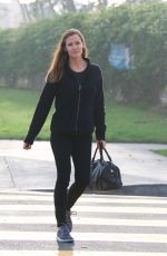 JENNIFER GARNER Goes to Meet Ben Affleck in Los Angeles 01/07/2018
