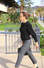 JENNIFER GARNER Heading to a Church in Pacific Palisades 01/21/2018