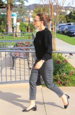 JENNIFER GARNER Heading to a Church in Pacific Palisades 01/21/2018