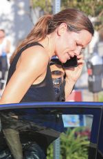 JENNIFER GARNER Leaves a Gym in Brentwood 01/05/2018