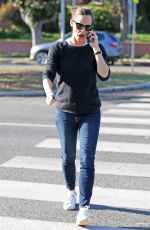 JENNIFER GARNER Out and About in Brentwood 01/11/2018