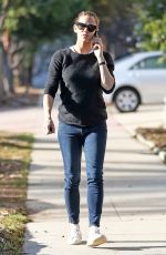 JENNIFER GARNER Out and About in Brentwood 01/11/2018