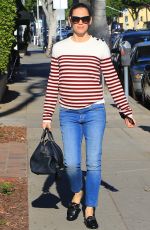 JENNIFER GARNER Out and About in Brentwood 01/26/2018