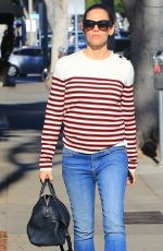 JENNIFER GARNER Out and About in Brentwood 01/26/2018