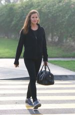 JENNIFER GARNER Out and About in Los Angeles 01/07/2018