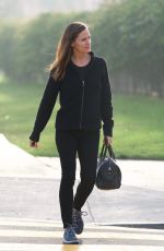 JENNIFER GARNER Out and About in Los Angeles 01/07/2018