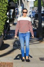 JENNIFER GARNER Out and About in Los Angeles 01/23/2018