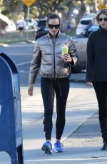 JENNIFER GARNER Out for a Coffee in Brentwood 01/24/2018