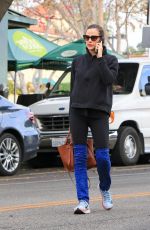 JENNIFER GARNER Out for a Coffee in Los Angeles 01/04/2018