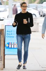 JENNIFER GARNER Out for Coffee in Los Angeles 01/19/2018