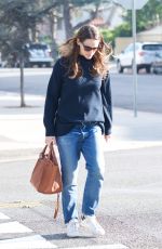 JENNIFER GARNER Out in Los Angeles 01/04/2018