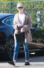 JENNIFER LAWRENCE Out Shopping in Beverly Hills 01/04/2018