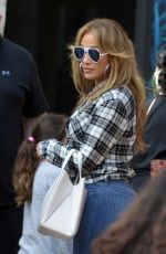 JENNIFER LOPEZ in Tight Jeans Out for Lunch in Miami 01/15/2018