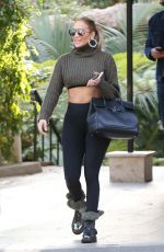 JENNIFER LOPEZ Out and About in Beverly Hils 01/22/2018