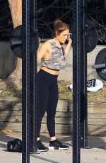 JENNIFER LOPEZ Workout in Los Angeles 12/31/2017