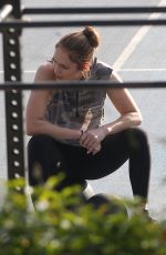 JENNIFER LOPEZ Workout in Los Angeles 12/31/2017
