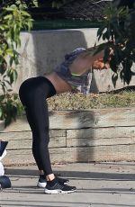 JENNIFER LOPEZ Workout in Los Angeles 12/31/2017