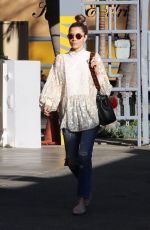 JESSICA BIEL Out Shopping in Los Angeles 01/27/2018