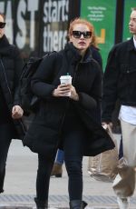 JESSICA CHASTAIN Heading to Host Saturday Night Live in New York 01/20/2018