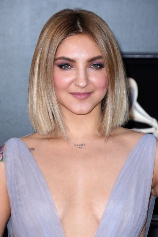 JULIA MICHAELS at Grammy 2018 Awards in New York 01/28/2018