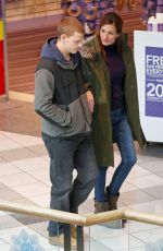 JULIA ROBERTS and Lucas Hedges on the Set of Ben is Back in New York 01/03/2018