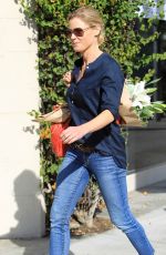 JULIE BOWEN Oyt in Beverly Hills 01/18/2018