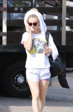 KALEY CUOCO Leaves a Gym in Studio City 01/30/2018