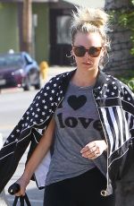 KALEY CUOCO Leaves Yoga Class in Studio City 01/24/2018