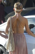 KATE HUDSON and Danny Fujikawa Out Shopping in Brentwood 01/14/2018