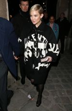 KATE HUDSON at Valentino Show at Spring/Summer 2018 Haute Couture Fashion Week in Paris 01/24/2018